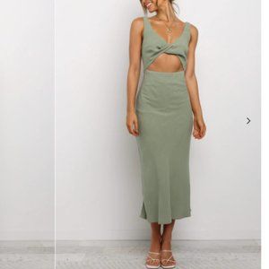 Petal & Pup Apollo Dress Olive  Size Small / 4